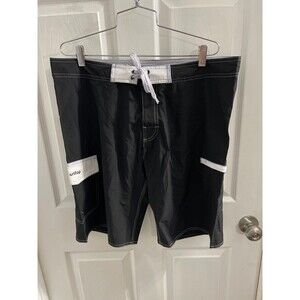 Unitop Men’s Board Shorts Size 36 Black/White New With Tag